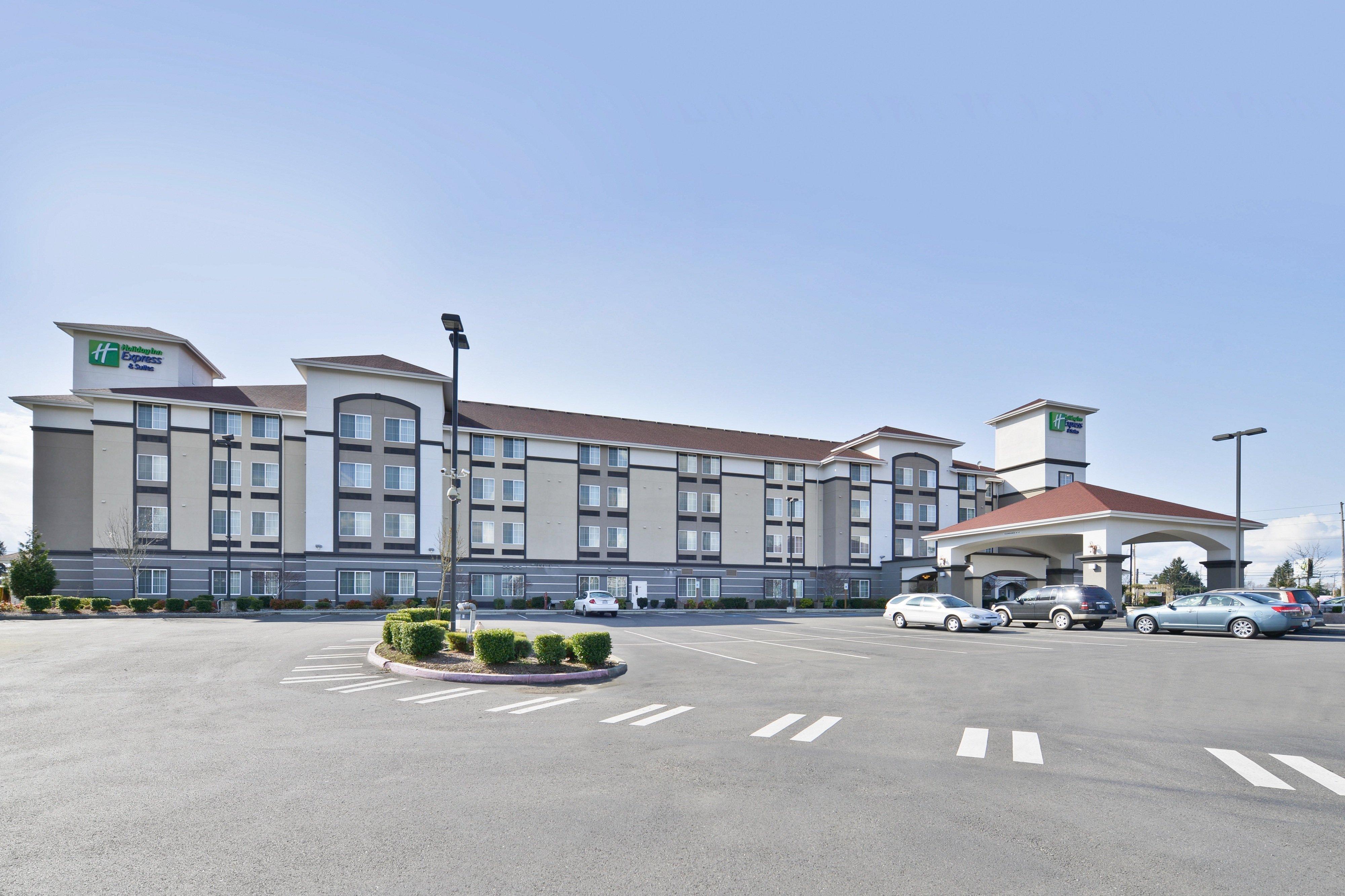Holiday Inn Express & Suites Tacoma South - Lakewood By Ihg Exterior photo